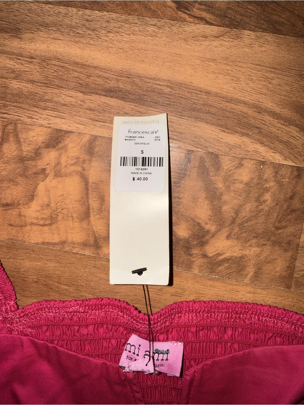 Francesca's Collections Fuchsia Smocked Crop Top - Picture 2 of 3